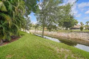 3524 Via Poinciana, Lake Worth, FL 33467 - Photo 15