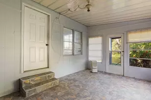 6910 SE Morningside Dr, Stuart, FL 34997 - Photo 21