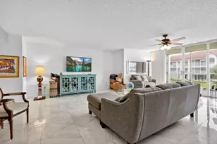 110 Half Moon Cir, Hypoluxo, FL 33462 - Photo 19