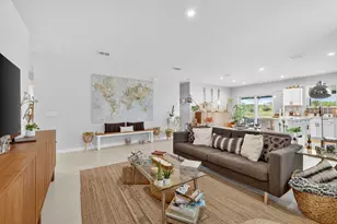 3518 Carriage Pointe Cir, Fort Pierce, FL 34981 - Photo 7