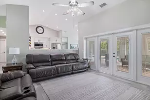 8755 97th Ct, Vero Beach, FL 32967 - Photo 13