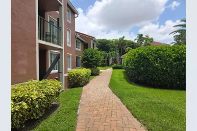 7824 Sonoma Springs Circle #104, Lake Worth, FL 33463 - Photo 5