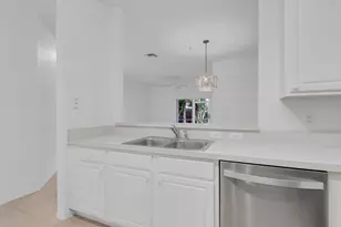 110 Lighthouse Cir, Tequesta, FL 33469 - Photo 15