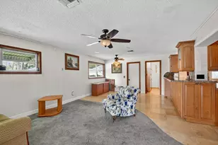 133 Greenbrier Dr, Palm Springs, FL 33461 - Photo 27
