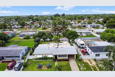 133 Greenbrier Drive, Palm Springs, FL 33461 - Photo 49