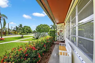 133 Greenbrier Dr, Palm Springs, FL 33461 - Photo 3