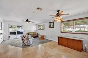 133 Greenbrier Dr, Palm Springs, FL 33461 - Photo 25