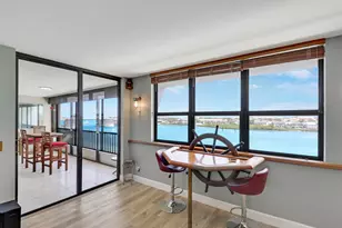 1542 Jupiter Cove Dr, Jupiter, FL 33469 - Photo 9