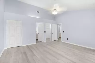 4062 Garden Villas Court, Fort Pierce, FL 34982 - Photo 13