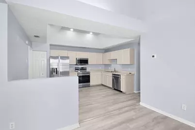 4062 Garden Villas Court, Fort Pierce, FL 34982 - Photo 11