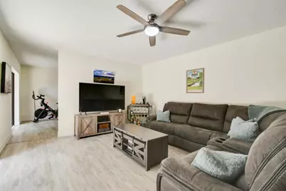 630 6th Terrace, Palm Beach Gardens, FL 33418 - Photo 3