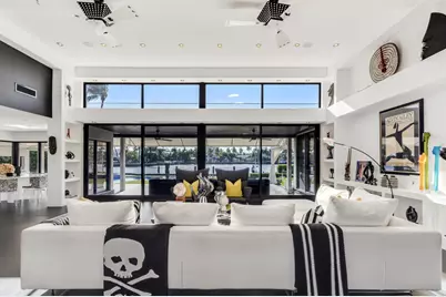 201 Palm Trail, Delray Beach, FL 33483 - Photo 23