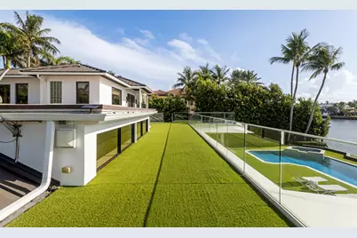 201 Palm Trail, Delray Beach, FL 33483 - Photo 13