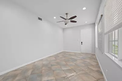 609 NW 24th Avenue, Boynton Beach, FL 33426 - Photo 13