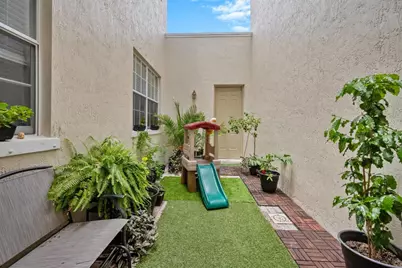 609 NW 24th Avenue, Boynton Beach, FL 33426 - Photo 23