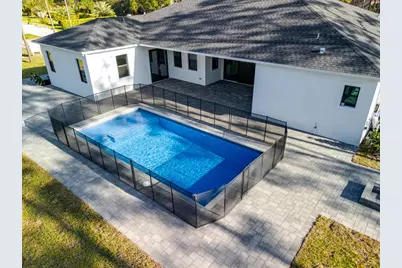 16577 Orange Boulevard N, Loxahatchee, FL 33470 - Photo 9