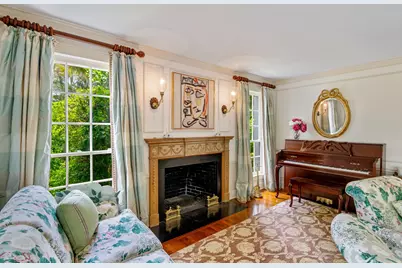 6 Via Vizcaya, Palm Beach, FL 33480 - Photo 11