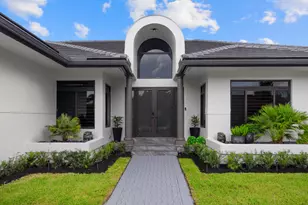 10253 Shireoaks Ln, Boca Raton, FL 33498 - Photo 11