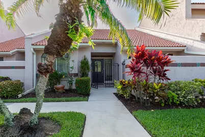 3303 SE Sandpiper Circle, Port Saint Lucie, FL 34952 - Photo 1