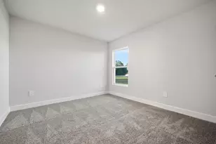 372 SW Feldman Ave, Port Saint Lucie, FL 34953 - Photo 11