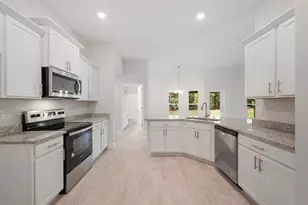 5801 NW Dana Cir, Port Saint Lucie, FL 34986 - Photo 5