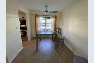 219 Lakeview 102 Avenue #102, Lantana, FL 33462 - Photo 9