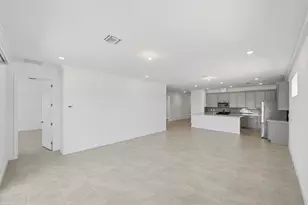 10724 NW Wilgrove Lane, Port Saint Lucie, FL 34987 - Photo 7