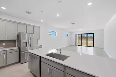 10724 NW Wilgrove Lane, Port Saint Lucie, FL 34987 - Photo 9