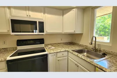 1610 SE Green Acres Circle #Q-202, Port Saint Lucie, FL 34952 - Photo 11