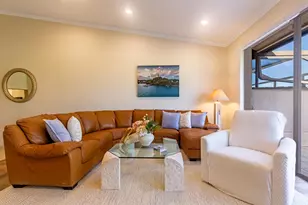 533 Prestwick Cir, Palm Beach Gardens, FL 33418 - Photo 5