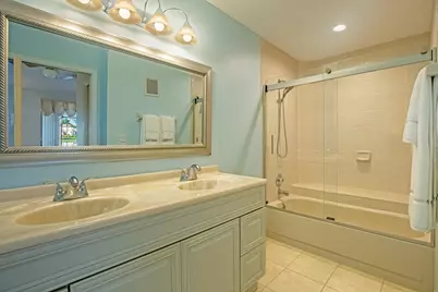 533 Prestwick Circle, Palm Beach Gardens, FL 33418 - Photo 19
