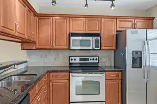 3520 Whitehall Dr, West Palm Beach, FL 33401 - Photo 3