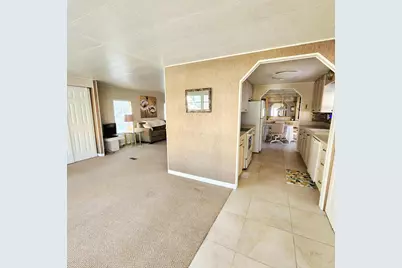 218 W Caribbean, Port Saint Lucie, FL 34952 - Photo 9