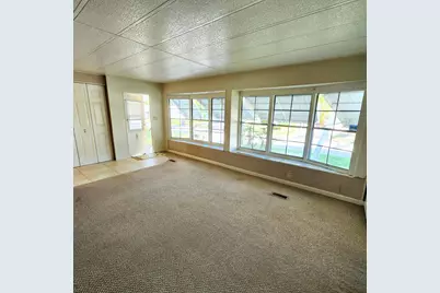 218 W Caribbean, Port Saint Lucie, FL 34952 - Photo 11