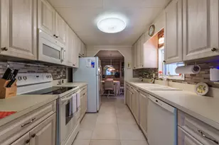 218 W Caribbean, Port Saint Lucie, FL 34952 - Photo 23