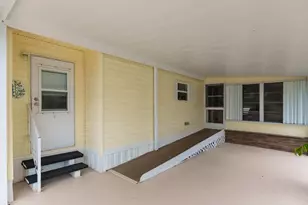 218 W Caribbean, Port Saint Lucie, FL 34952 - Photo 7