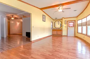 8611 Mary Ann Ln, Port Saint Lucie, FL 34952 - Photo 5