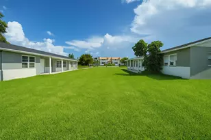 461 Silver Beach Rd, West Palm Beach, FL 33403 - Photo 3