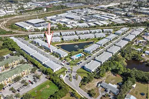 5646 Enclave Dr, West Palm Beach, FL 33407 - Photo 21