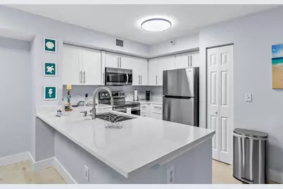 140 Yacht Club 107 Way #107, Hypoluxo, FL 33462 - Photo 5