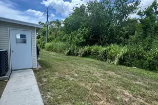 35 La Puerta Del Norte, Fort Pierce, FL 34951 - Photo 9