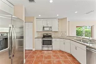 2103 SW 173rd Ave, Miramar, FL 33029 - Photo 3