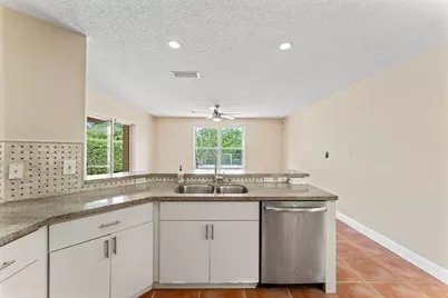 2103 SW 173rd Avenue, Miramar, FL 33029 - Photo 17