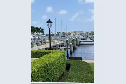 802 W Windward 204 Way #204, Lantana, FL 33462 - Photo 27