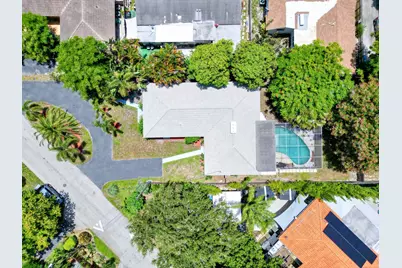 1680 NE 34th Lane, Oakland Park, FL 33334 - Photo 45