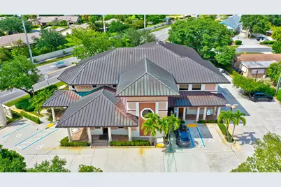 2314 S Seacrest Boulevard, Boynton Beach, FL 33435 - Photo 3