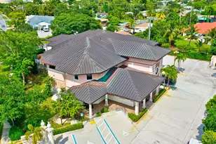 2314 S Seacrest Blvd, Boynton Beach, FL 33435 - Photo 1