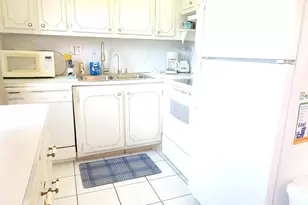 147 Bedford F, West Palm Beach, FL 33417 - Photo 5