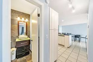 130 Cypress Club Dr, Pompano Beach, FL 33060 - Photo 23