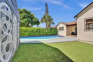 717 N E St, Lake Worth Beach, FL 33460 - Photo 23